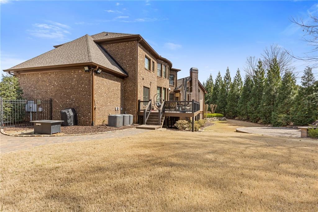 2814 Adams Oaks Lane