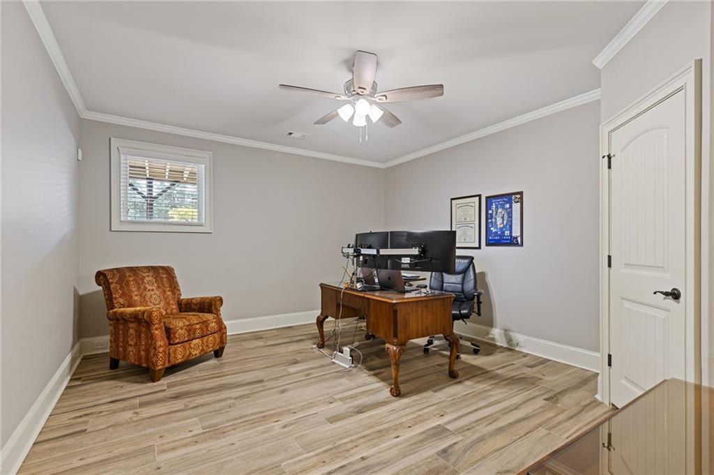 2814 Adams Oaks Lane