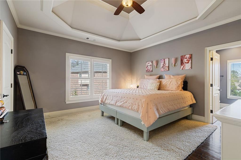 2814 Adams Oaks Lane