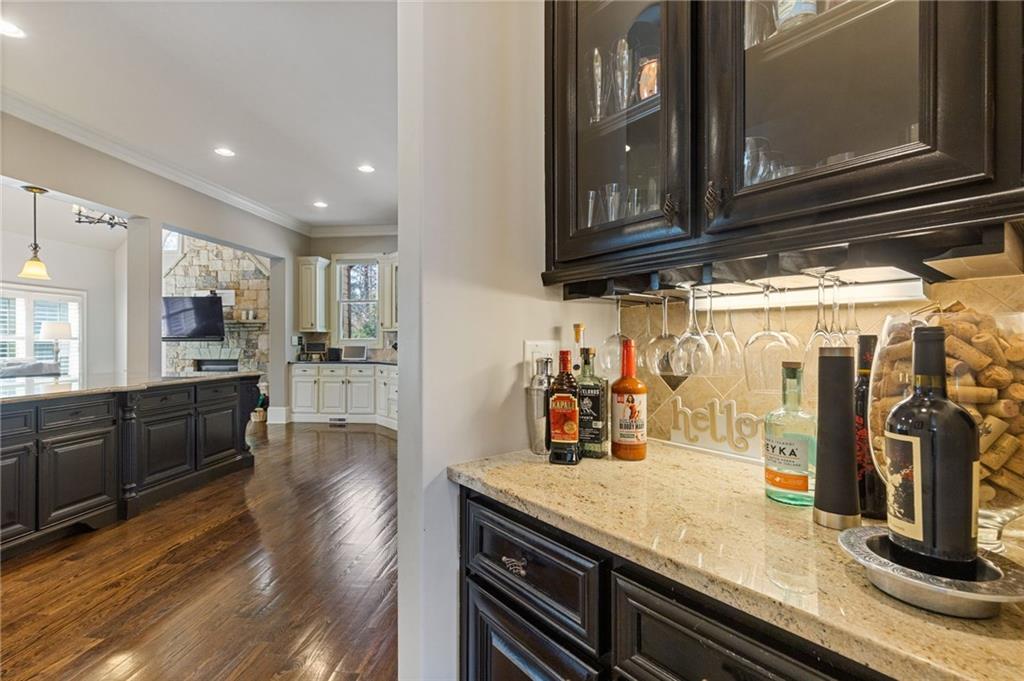 2814 Adams Oaks Lane