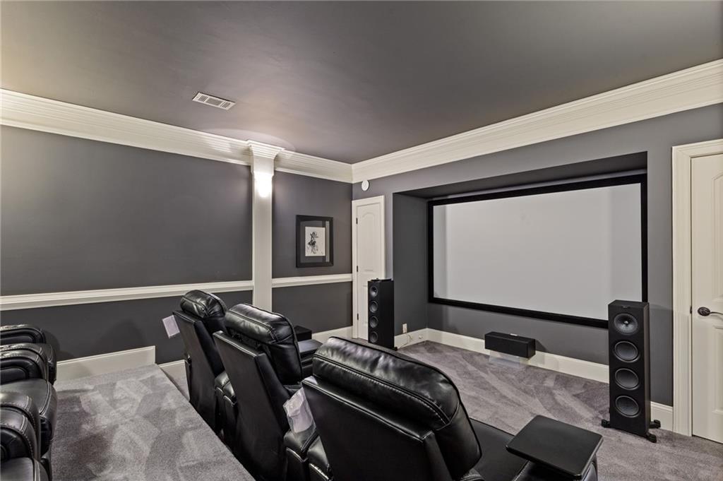 2814 Adams Oaks Lane