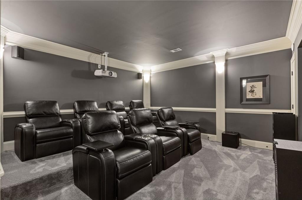 2814 Adams Oaks Lane