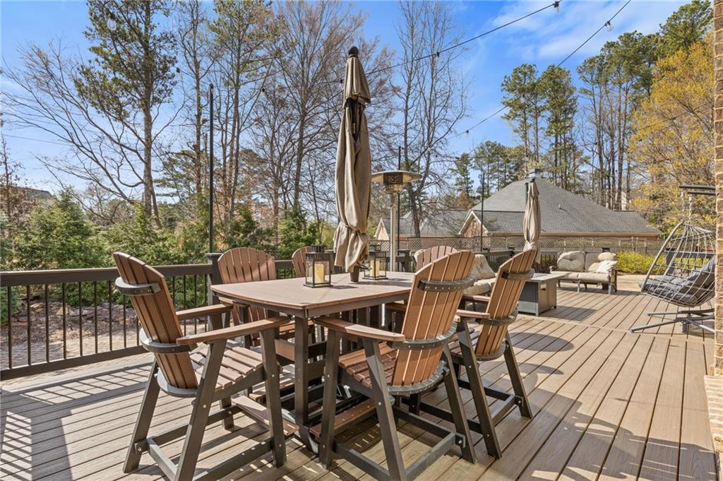 2814 Adams Oaks Lane