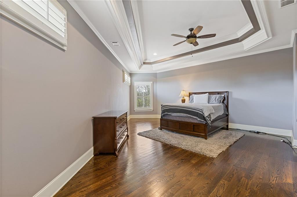 2814 Adams Oaks Lane