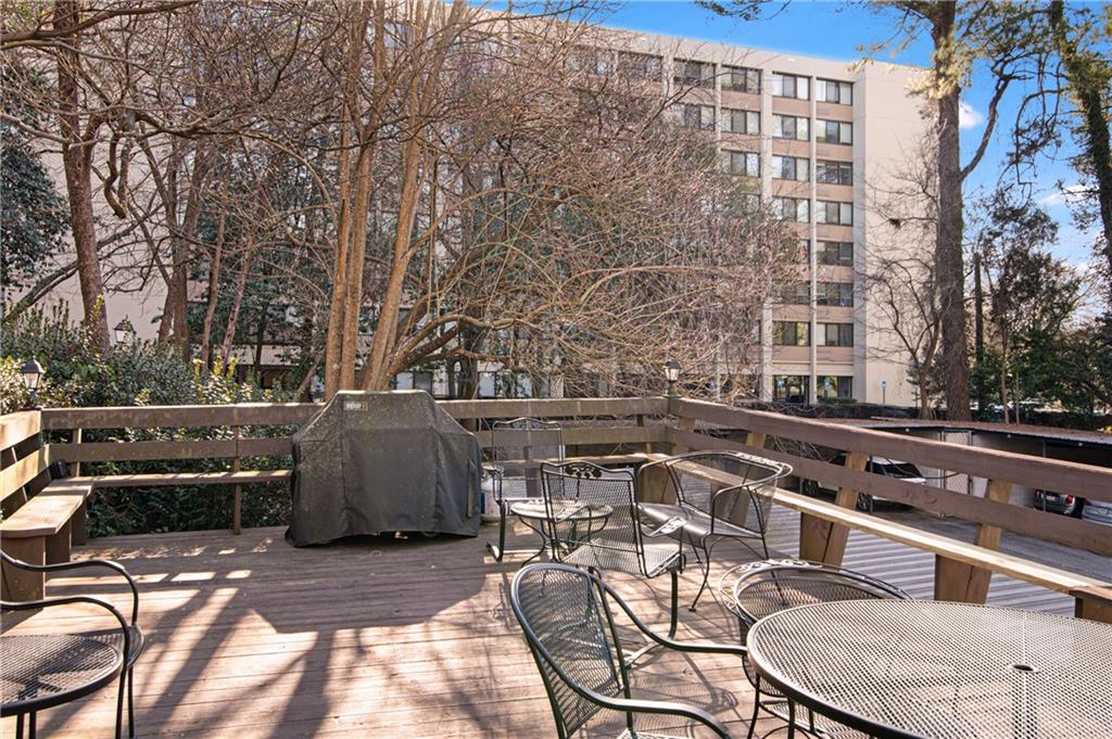 2260 Peachtree Road NW Unit D6