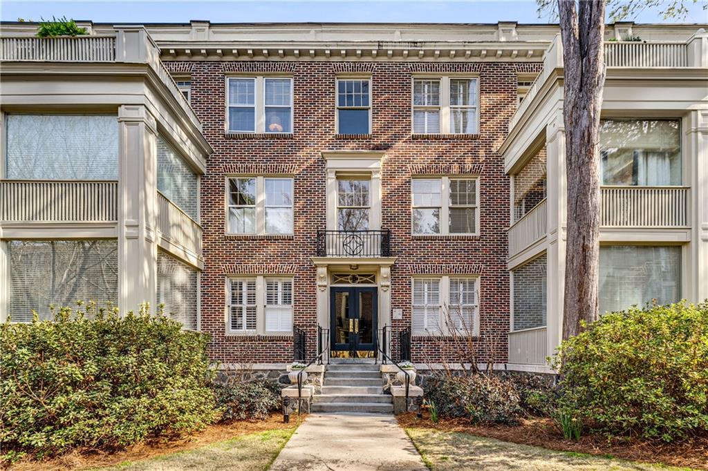 2260 Peachtree Road NW Unit D6