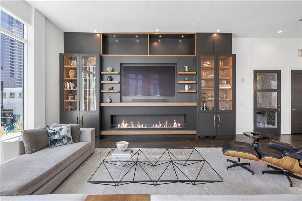 1301 Peachtree Street NE Unit 5C