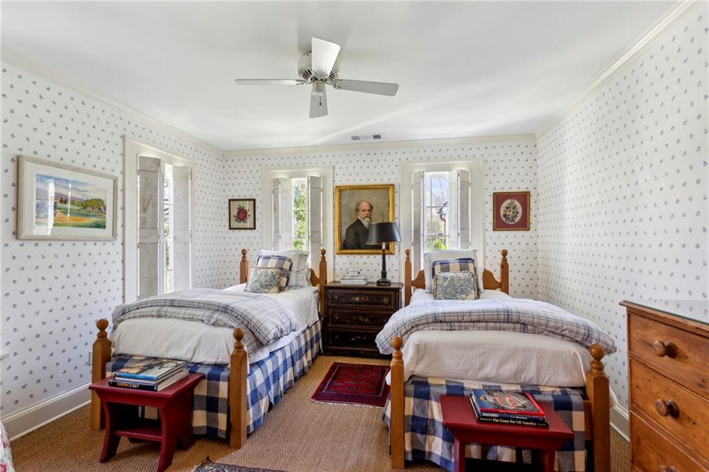 41 Palisades Road NE