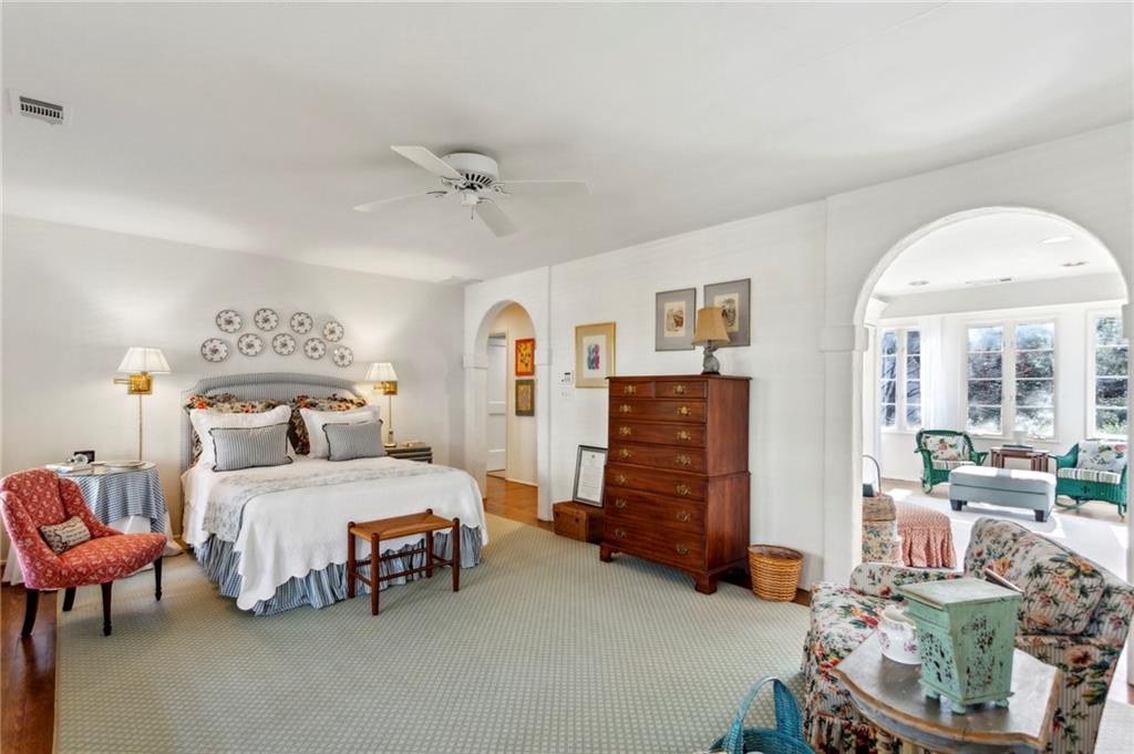 41 Palisades Road NE