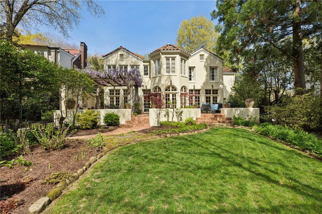 41 Palisades Road NE