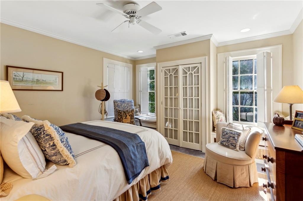 41 Palisades Road NE