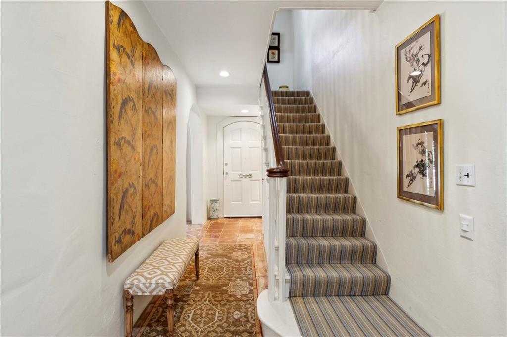 41 Palisades Road NE