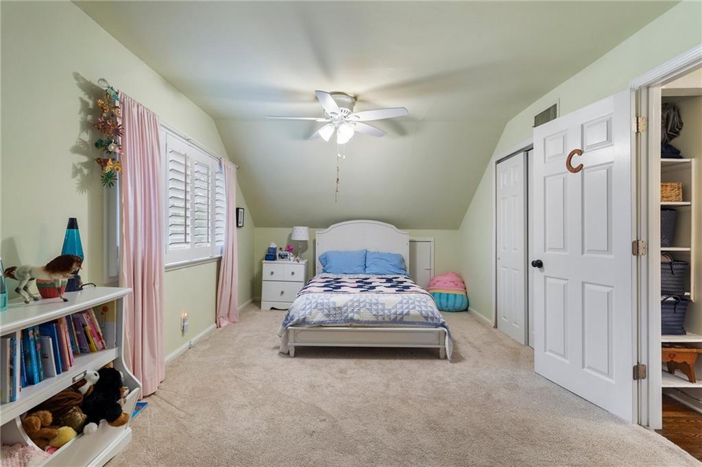 2811 Ridgemore Road NW