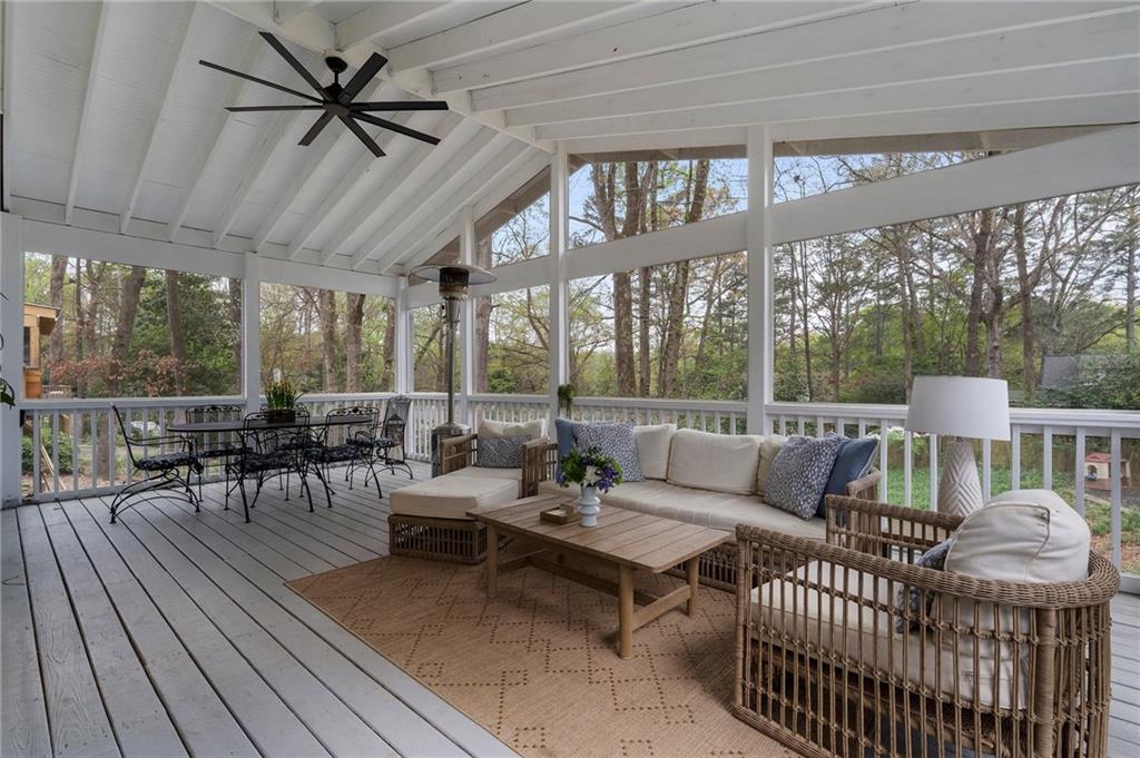 2811 Ridgemore Road NW