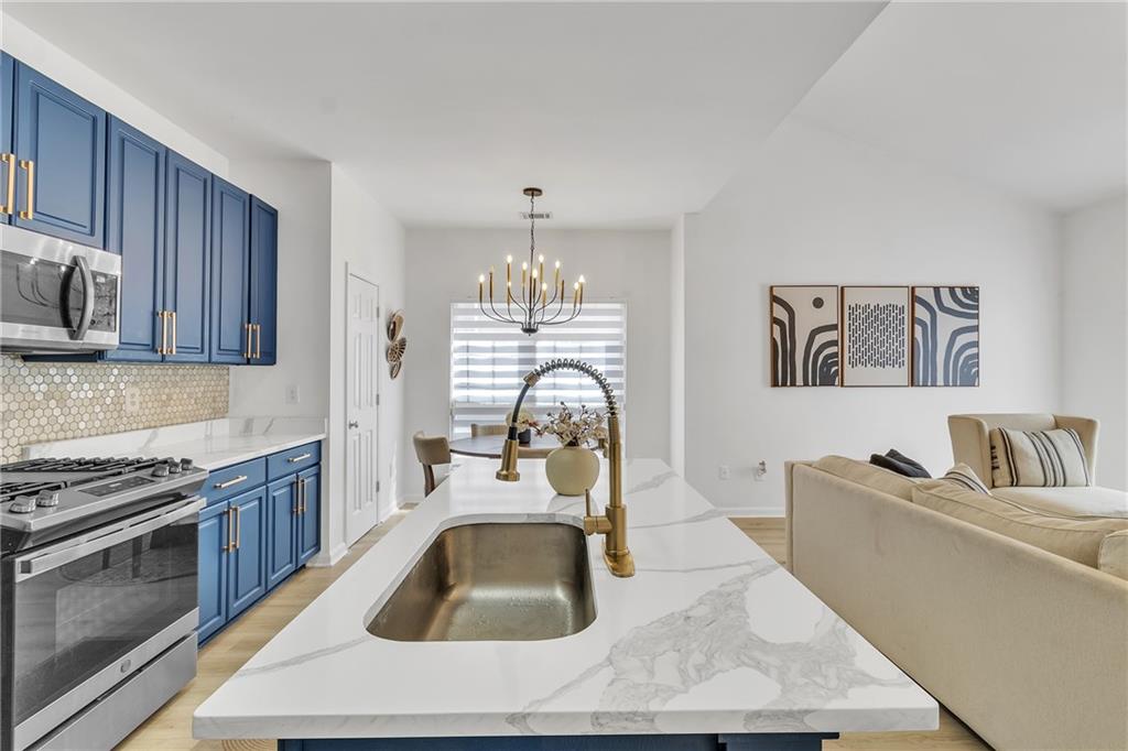 1055 Crabapple Parc Drive