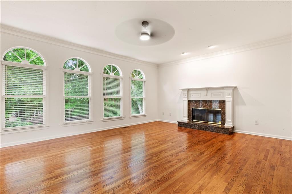 915 Summer Wind Place