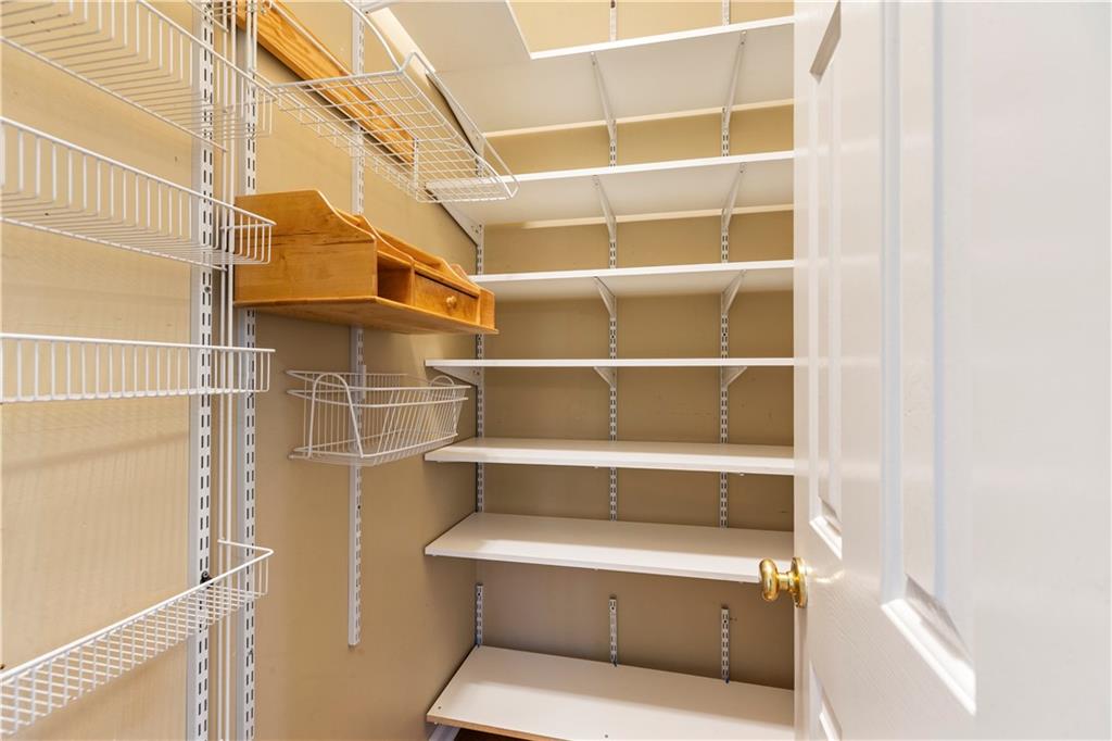 915 Summer Wind Place