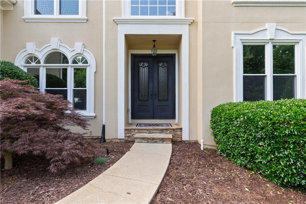 915 Summer Wind Place