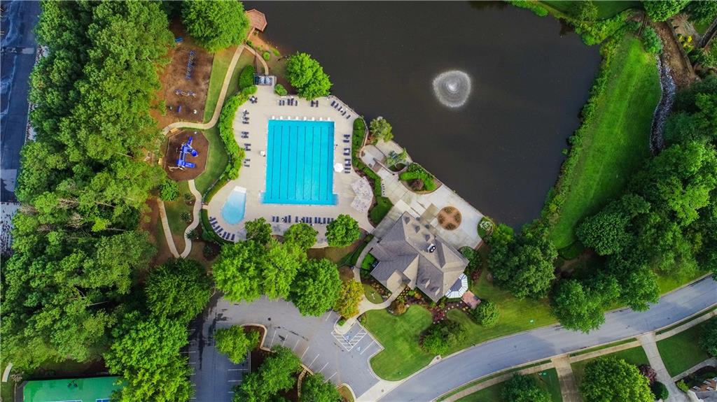 915 Summer Wind Place