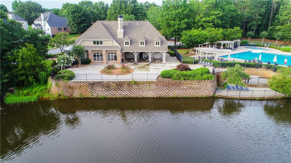 915 Summer Wind Place