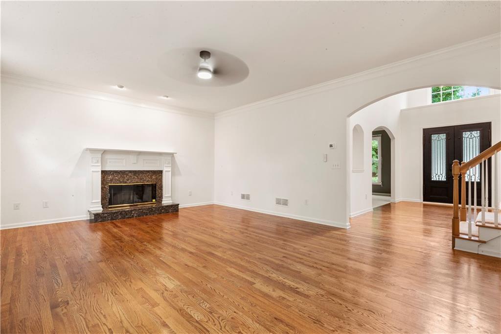 915 Summer Wind Place