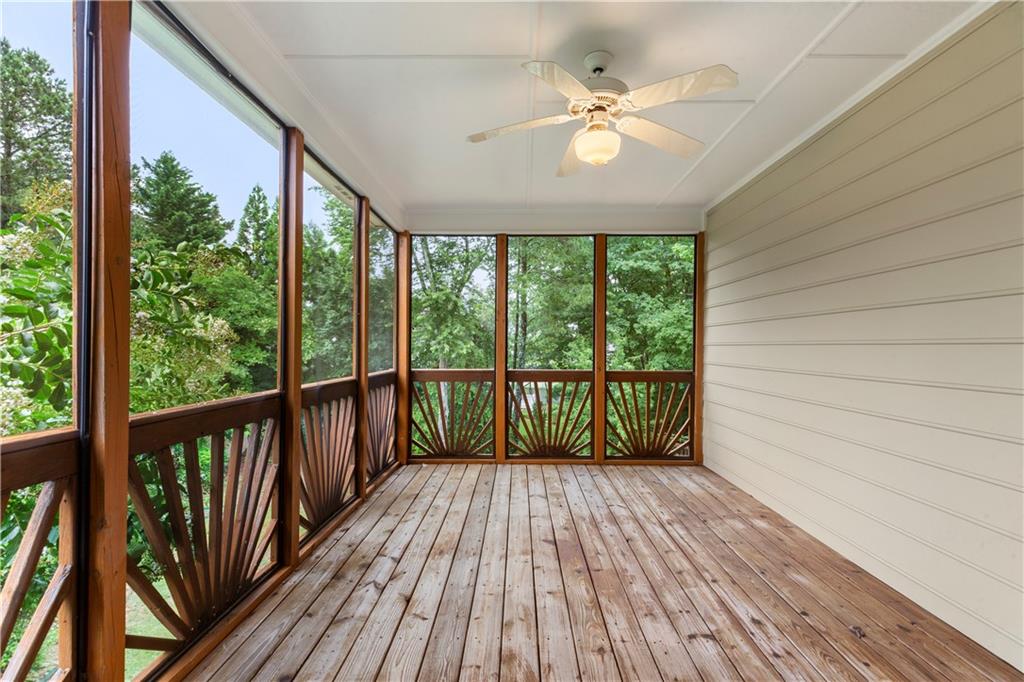 915 Summer Wind Place