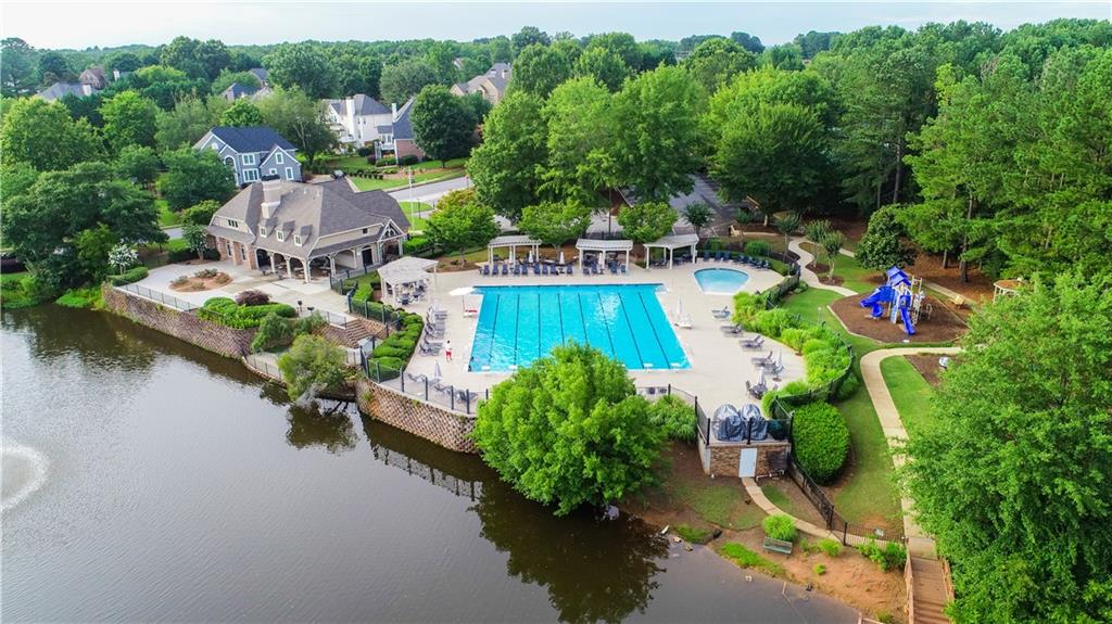 915 Summer Wind Place