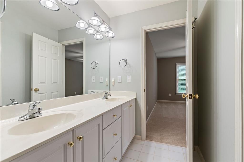 915 Summer Wind Place