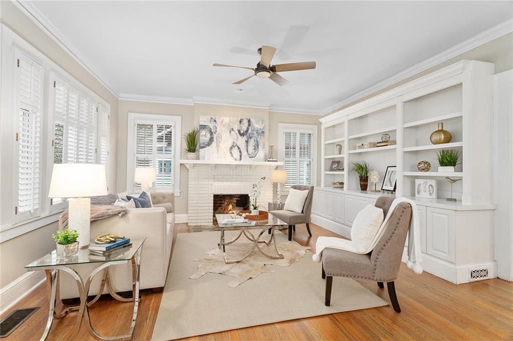 638 Cooledge Avenue NE