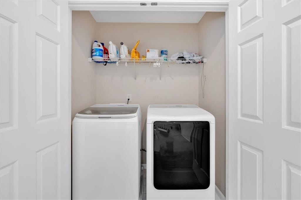 3509 Ivy Manor Road SE