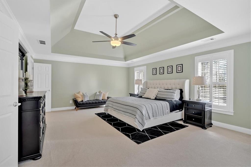 3509 Ivy Manor Road SE