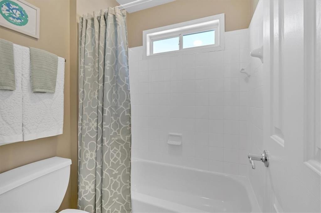 3509 Ivy Manor Road SE