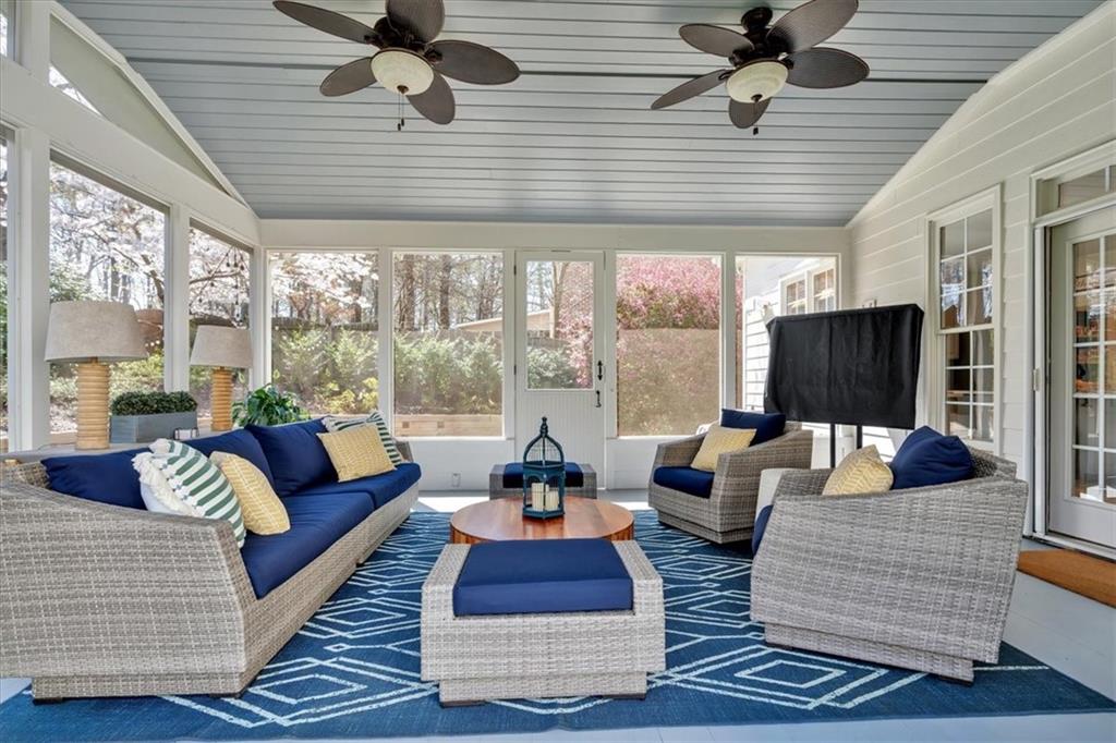 3509 Ivy Manor Road SE