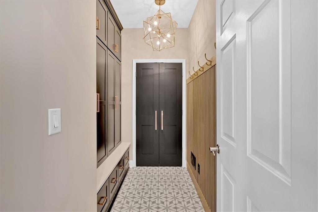 3509 Ivy Manor Road SE