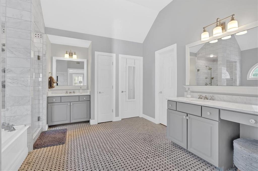 3509 Ivy Manor Road SE