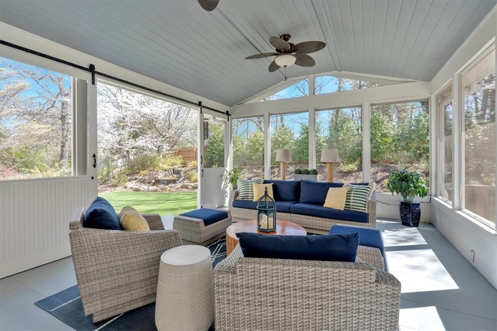 3509 Ivy Manor Road SE