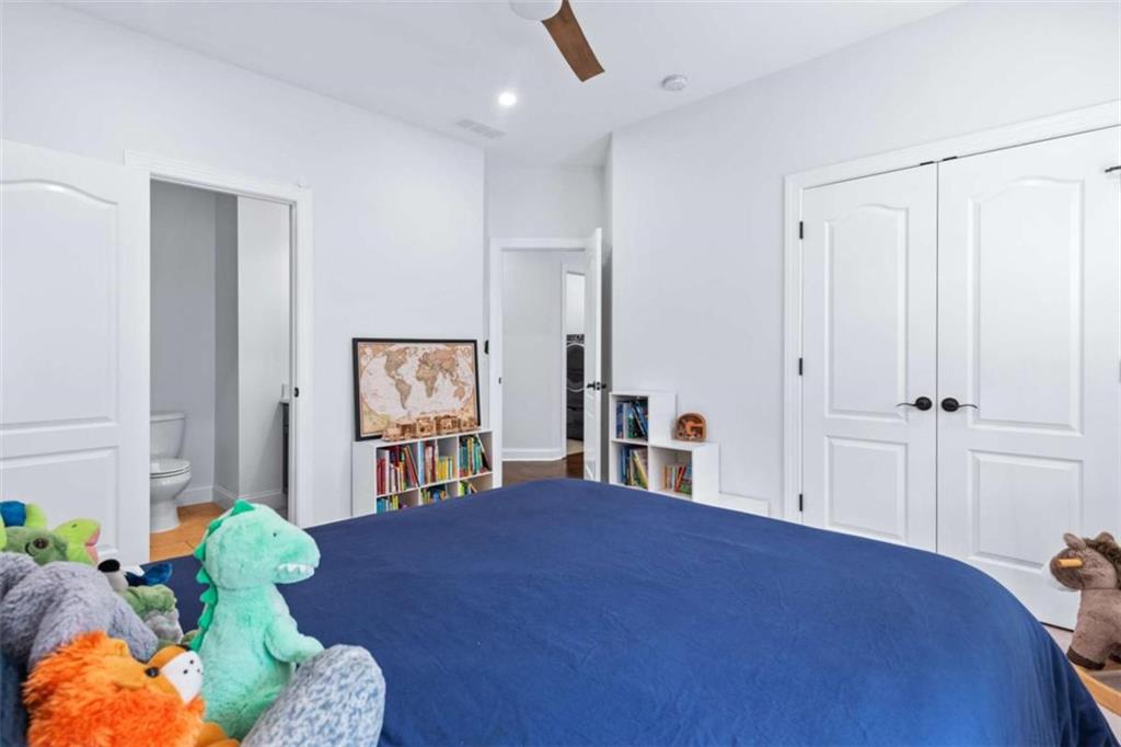 325 Valley Brook Way