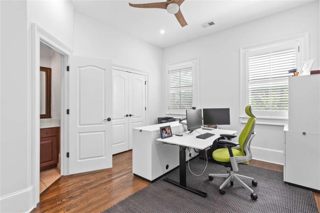 325 Valley Brook Way