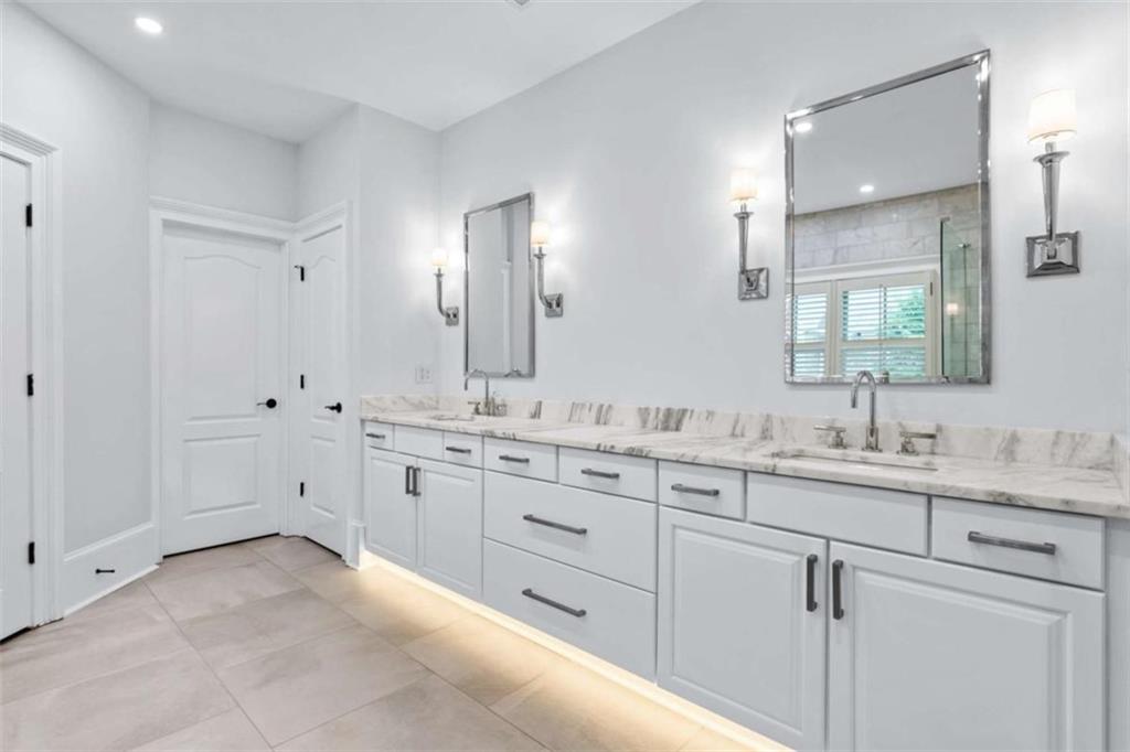 325 Valley Brook Way