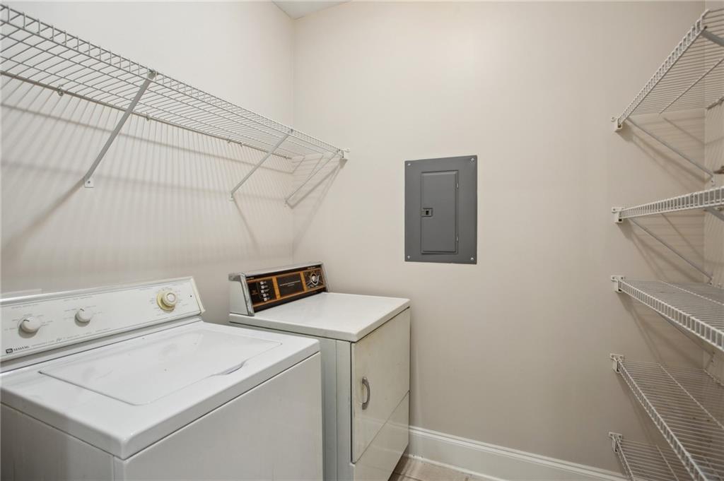 4100 Paces Walk SE Unit 2309