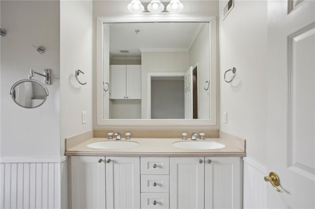 4100 Paces Walk SE Unit 2309