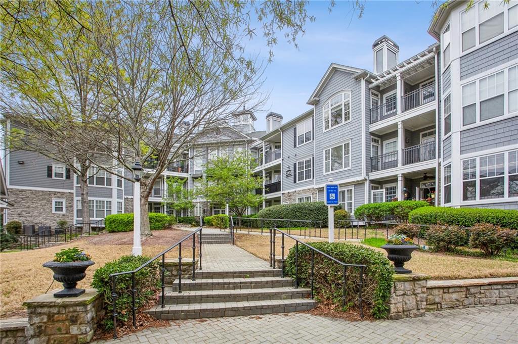 4100 Paces Walk SE Unit 2309