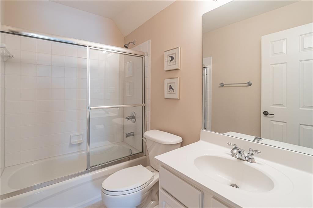 3853 Coralberry Court