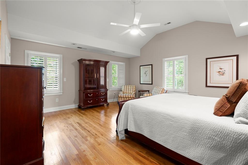 5515 Cross Gate Court