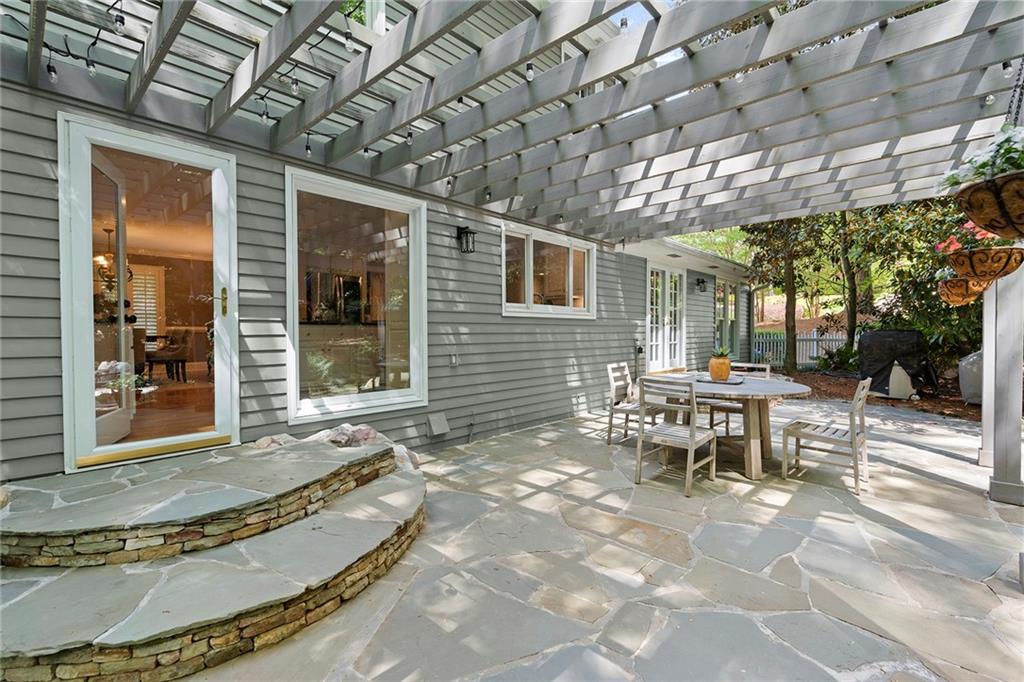 5515 Cross Gate Court