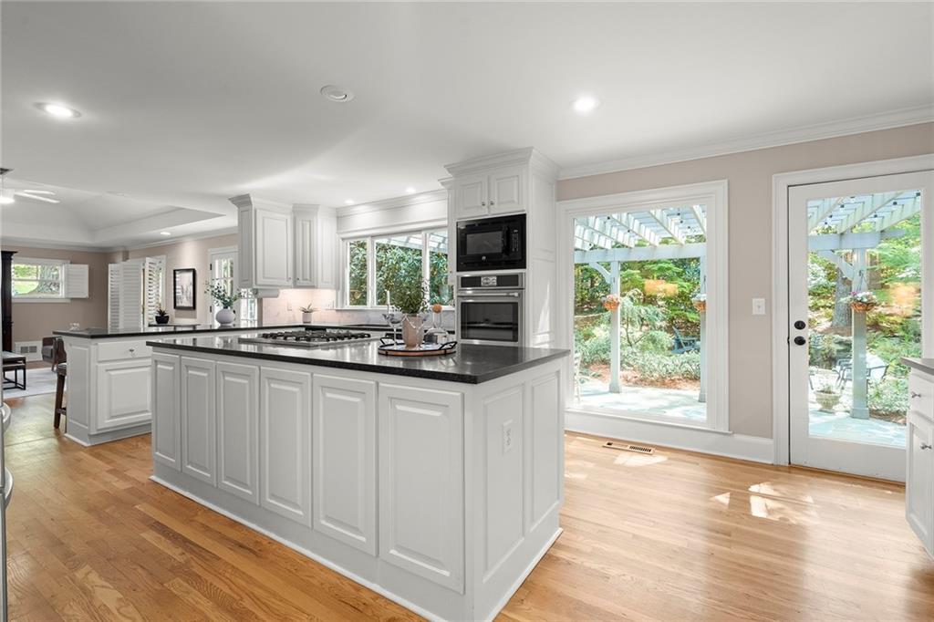 5515 Cross Gate Court