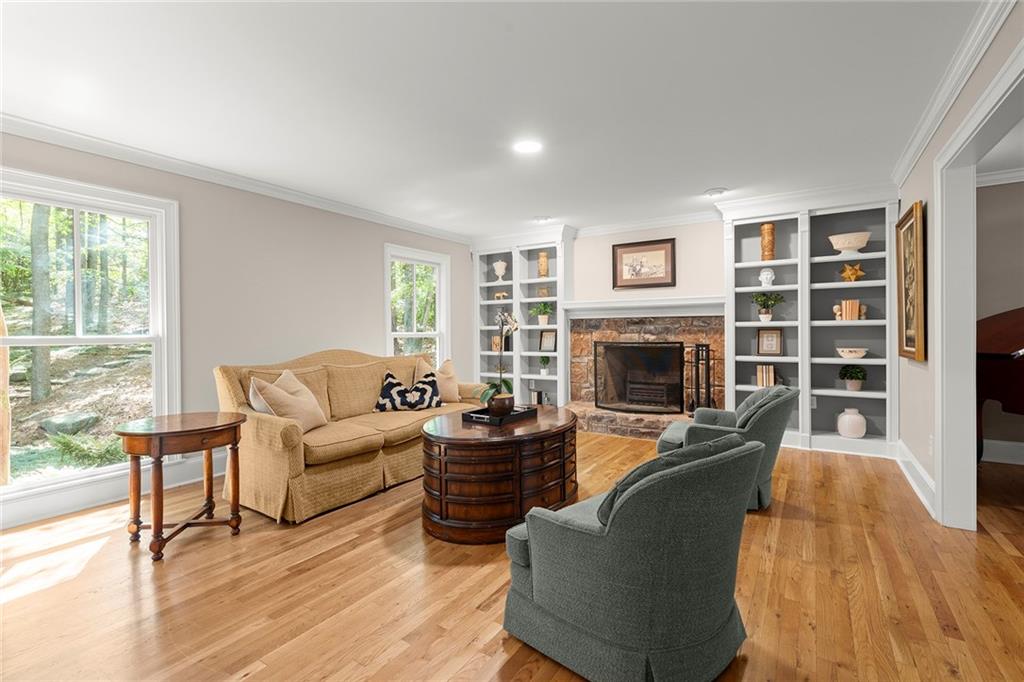 5515 Cross Gate Court