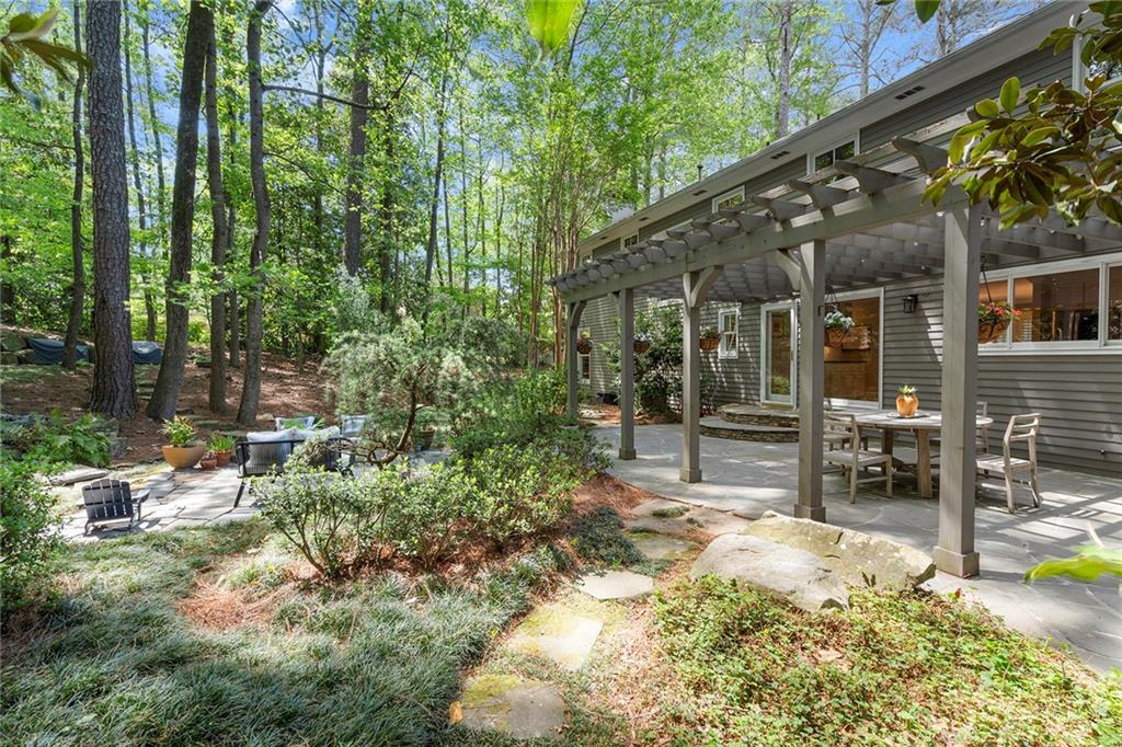 5515 Cross Gate Court
