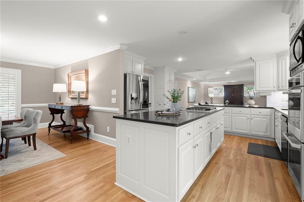 5515 Cross Gate Court