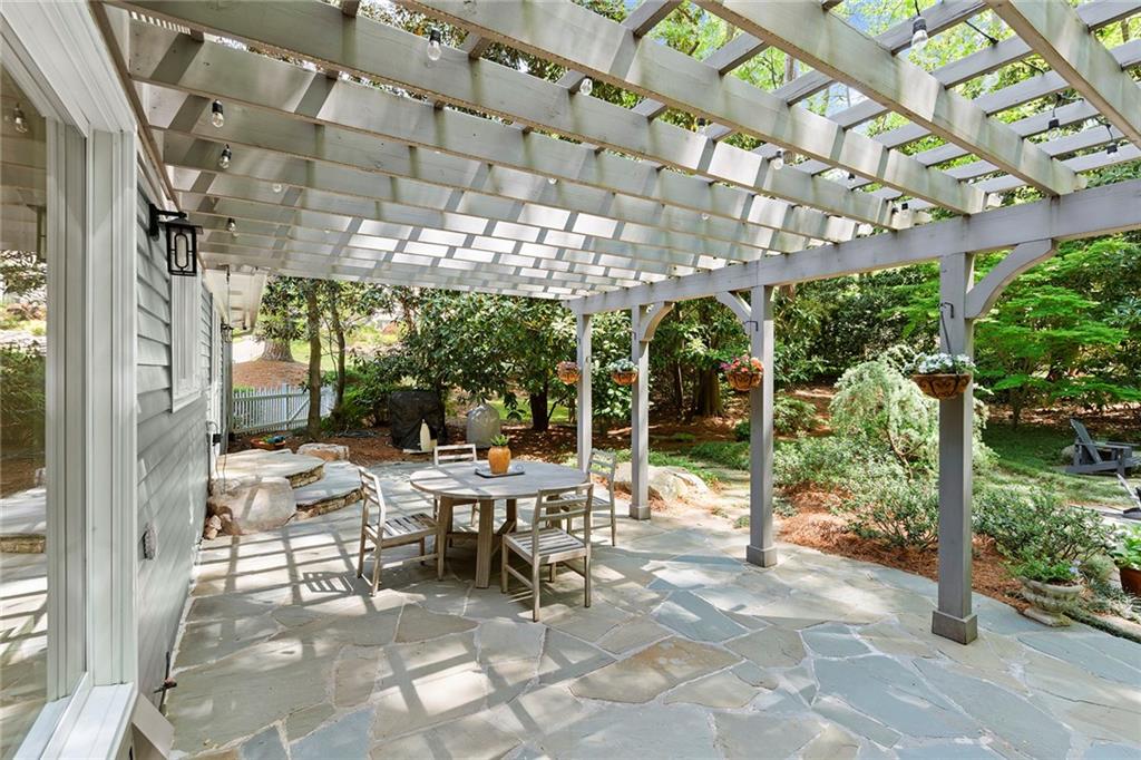 5515 Cross Gate Court